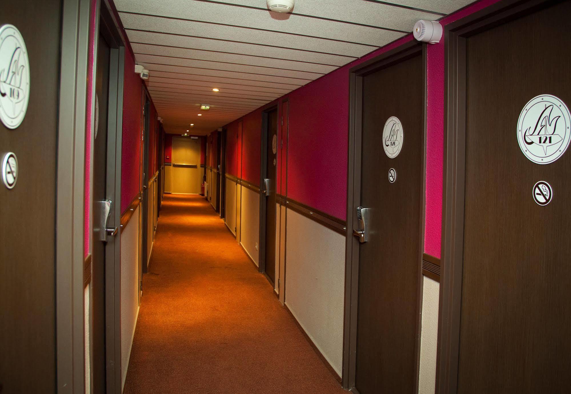 B&B Hôtel Pau Zénith Exterior foto